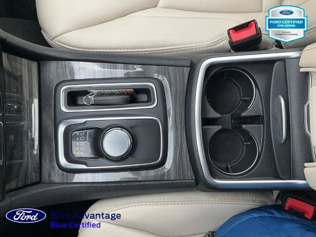 Used 2017 Chrysler 300 Limited AWD/4WD image 8