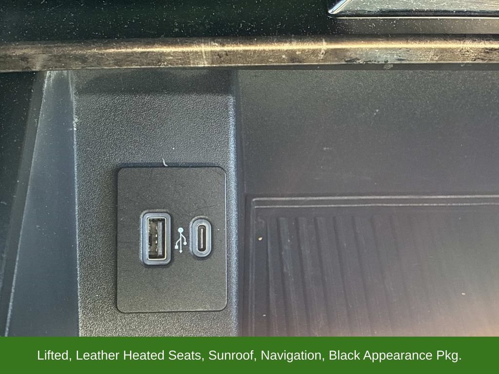 Certified 2022 Ford F250 Lariat w/ Black Appearance Package AWD/4WD image 36