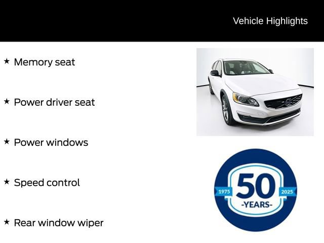 Used 2017 Volvo V60 T5 Cross Country w/ Convenience Package image 8