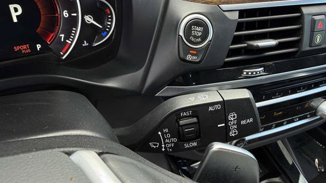 Used 2019 BMW X3 xDrive30i w/ Driving Assistance Package AWD/4WD image 24