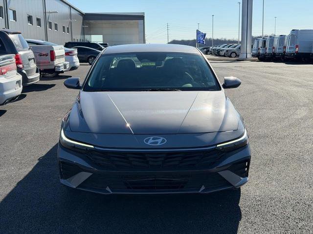Used 2024 Hyundai Elantra SEL image 6