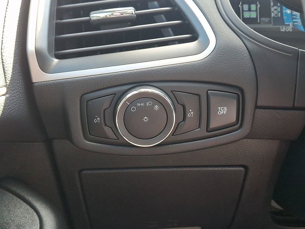 Certified 2024 Ford Edge SEL AWD/4WD image 21