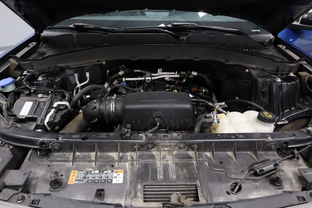 Certified 2022 Ford Explorer XLT w/ Equipment Group 202A image 14