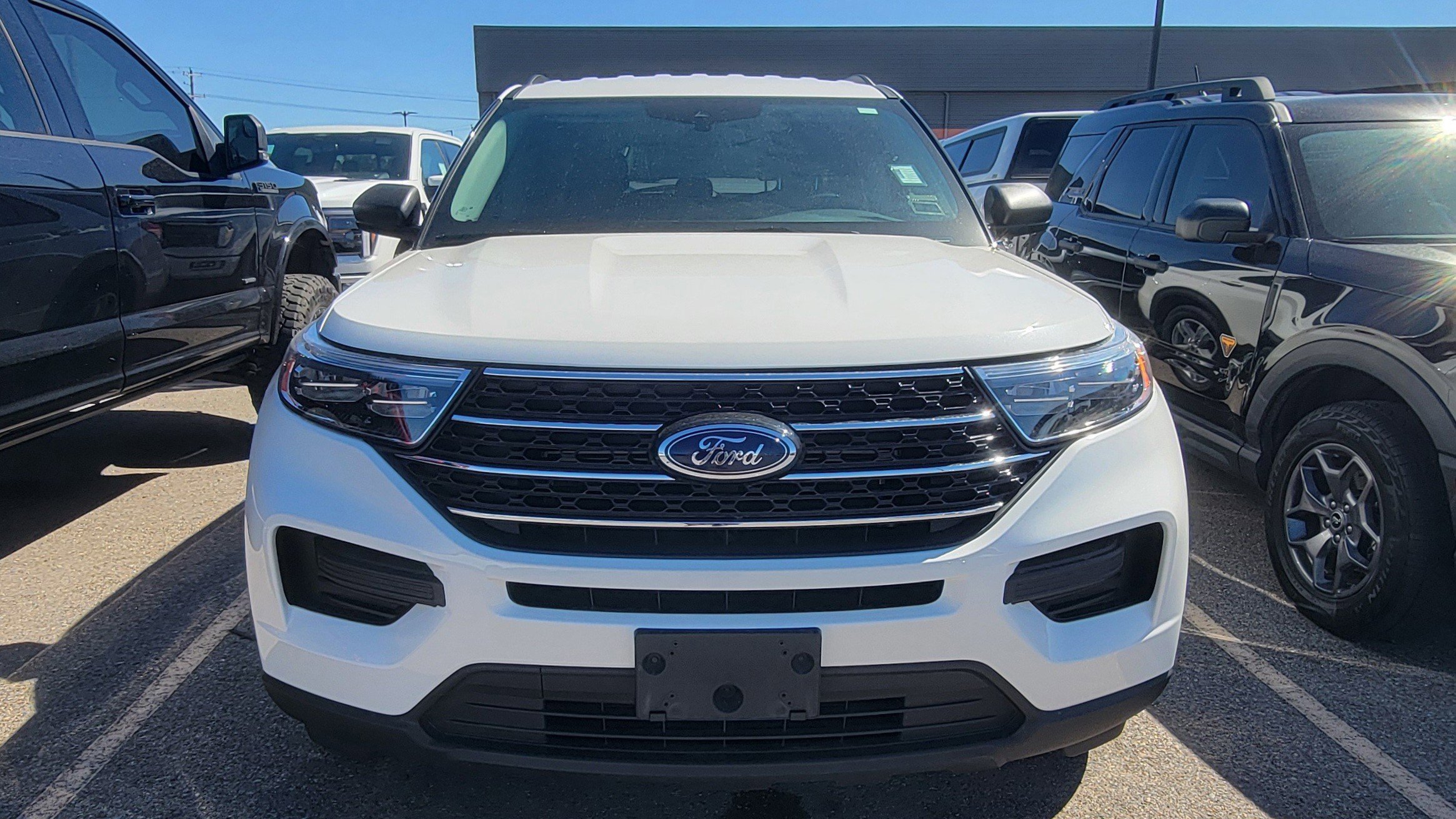 Certified 2023 Ford Explorer XLT image 11