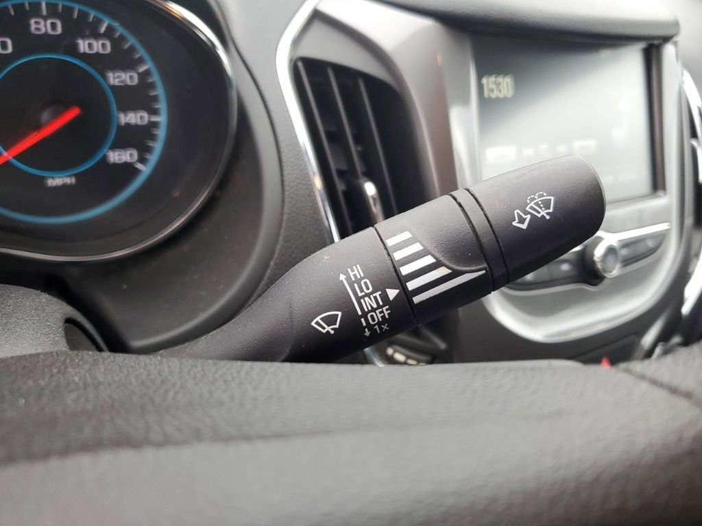 Used 2017 Chevrolet Cruze LT w/ RS Package image 19