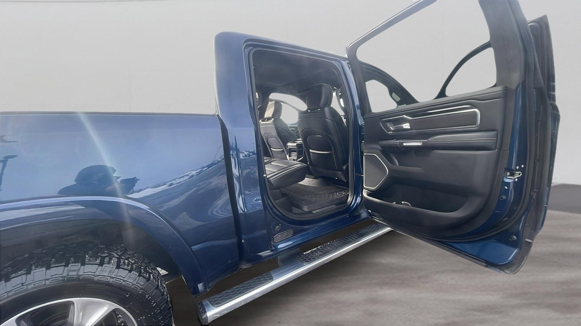 Used 2022 RAM 1500 Laramie image 18