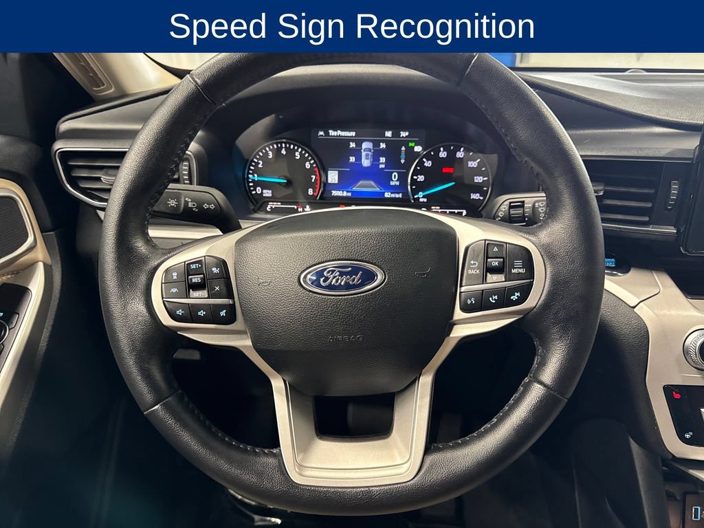 Certified 2023 Ford Explorer XLT w/ Equipment Group 202A AWD/4WD image 16