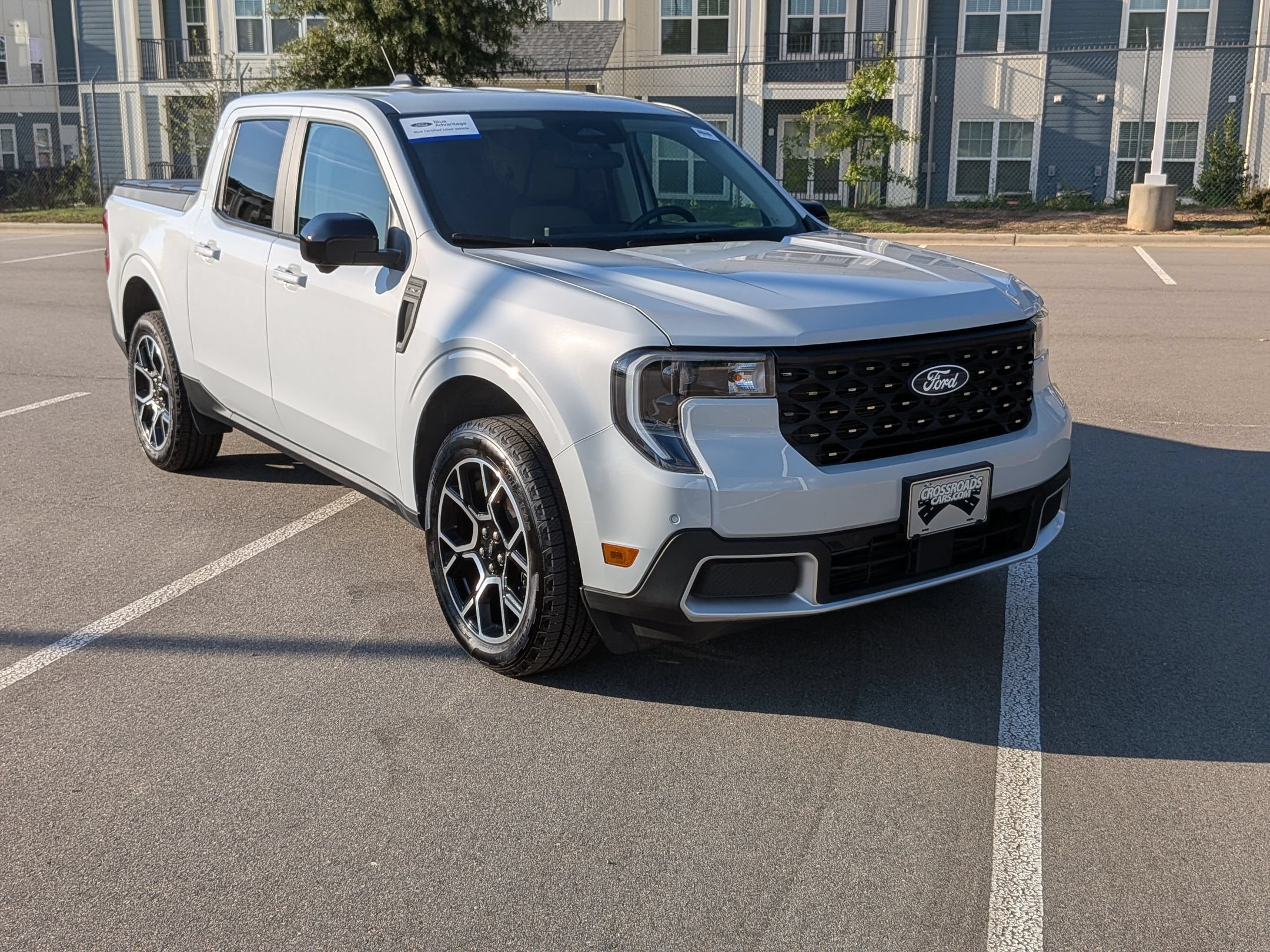 Certified 2025 Ford Maverick Lariat w/ 4K Tow Package AWD/4WD image 2