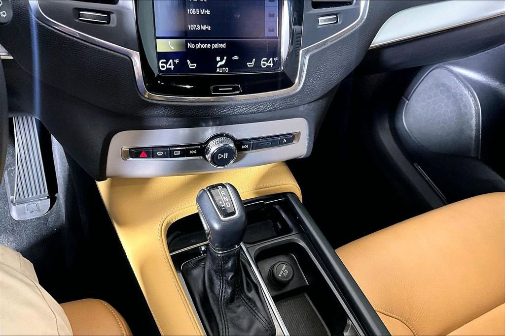 Used 2018 Volvo XC90 T5 Momentum w/ Convenience Package AWD/4WD image 26