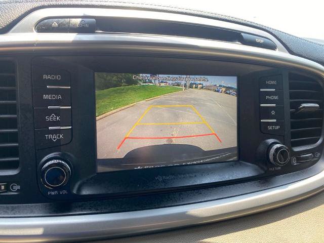Used 2019 Kia Sorento EX FWD image 21