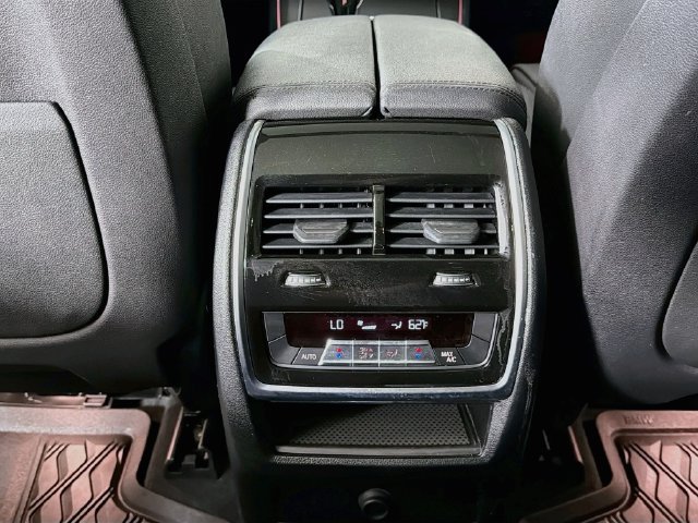 Used 2019 BMW X5 xDrive40i w/ Convenience Package AWD/4WD image 31