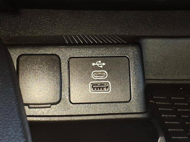 Certified 2025 Ford Bronco Sport Big Bend w/ Convenience Package AWD/4WD image 18