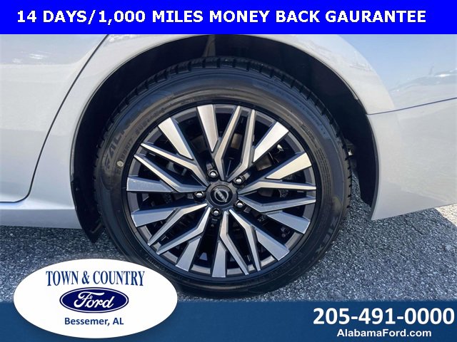 Used 2024 Nissan Altima 2.5 SV image 10