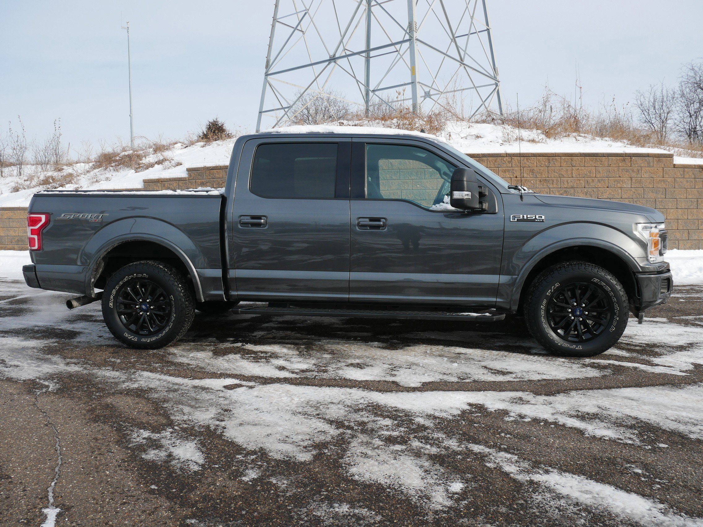 Certified 2019 Ford F150 XLT w/ Equipment Group 302A Luxury image 5
