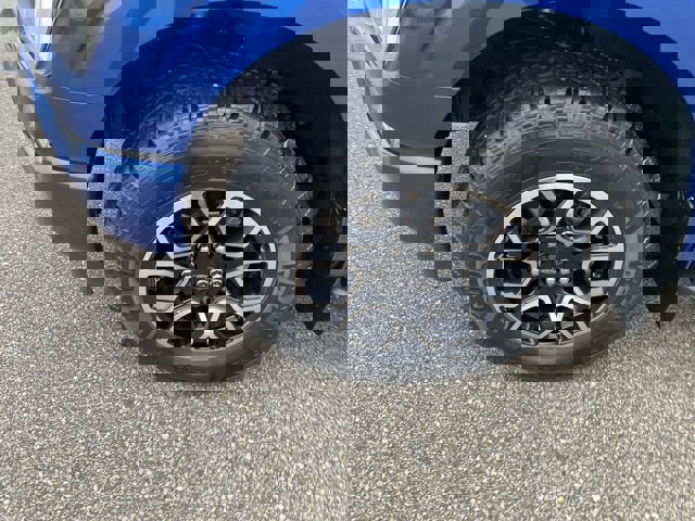 Certified 2022 Ford F150 XLT w/ Equipment Group 302A High image 10