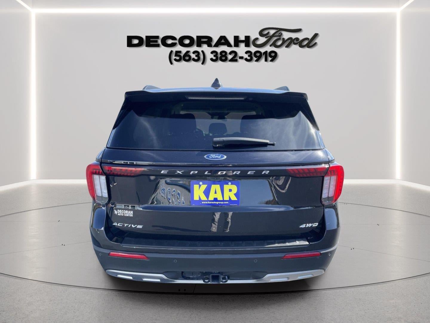 Certified 2025 Ford Explorer Active w/ Active Comfort Package AWD/4WD image 6