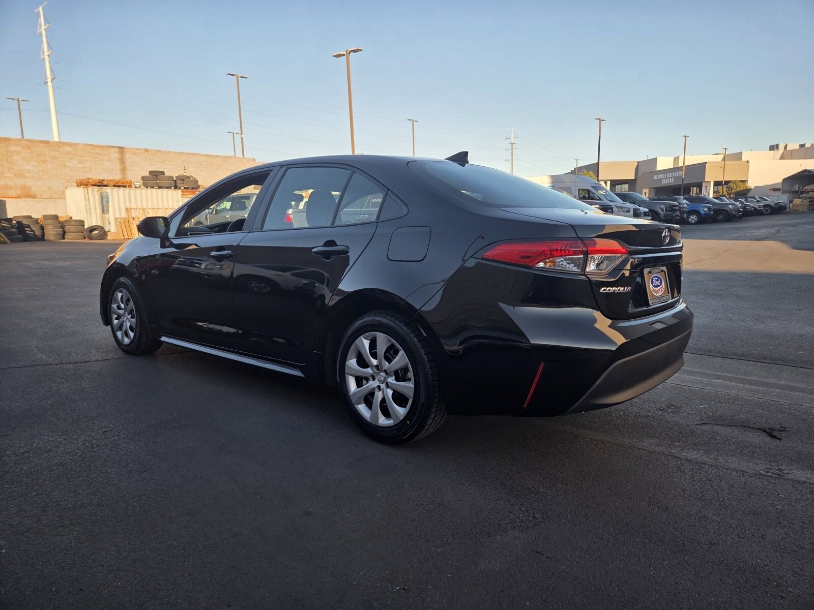 Used 2024 Toyota Corolla LE image 3