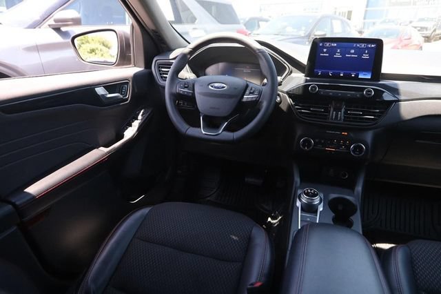 Certified 2025 Ford Escape ST-Line FWD image 21