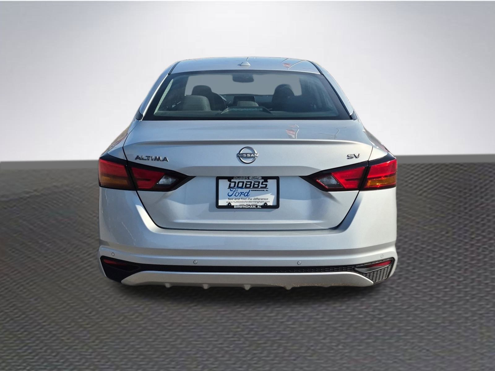 Used 2024 Nissan Altima 2.5 SV image 6