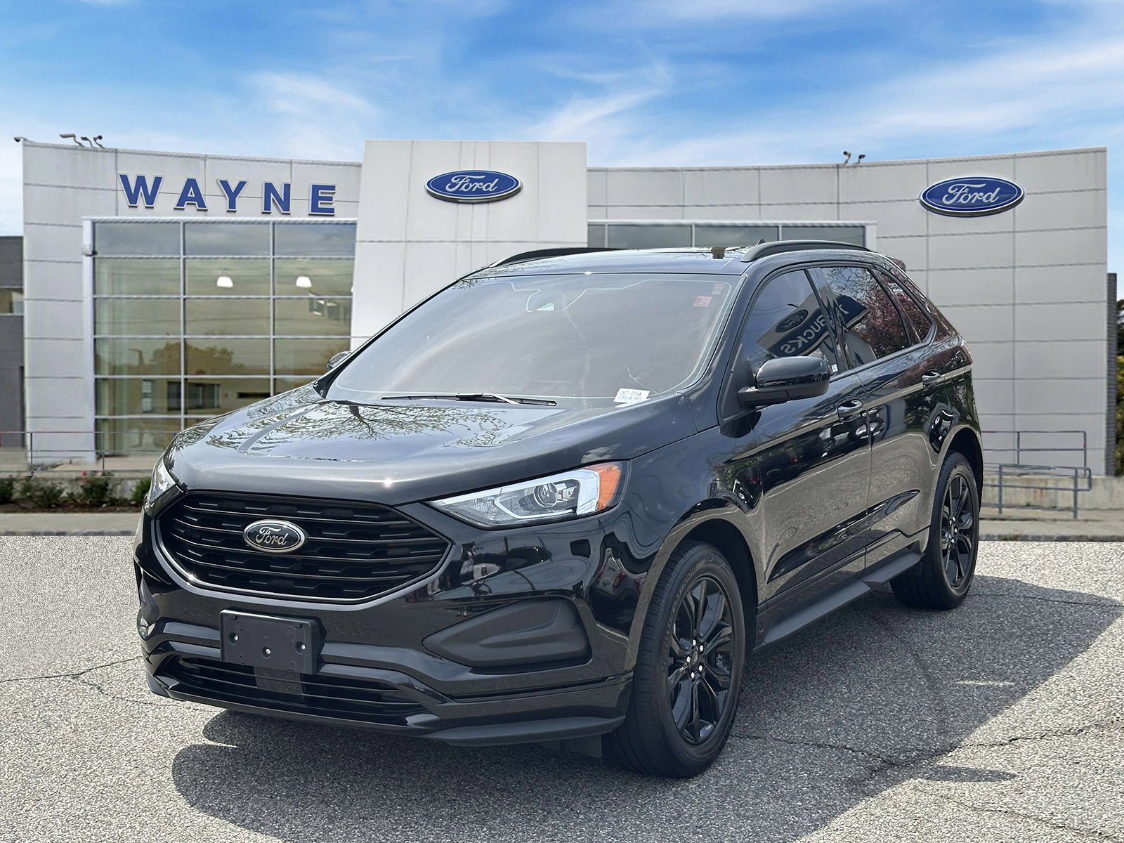 Certified 2023 Ford Edge SE w/ Black Appearance Package AWD/4WD image 2