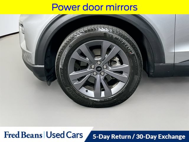 Certified 2023 Ford Explorer XLT w/ Equipment Group 202A AWD/4WD image 37