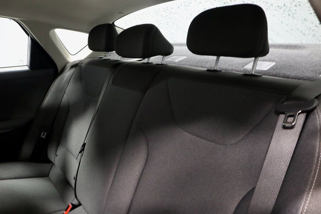 Used 2025 Kia K4 LXS image 21