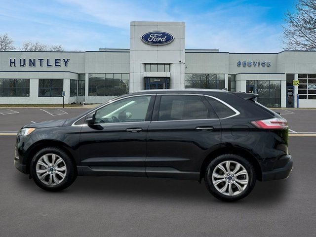 Certified 2022 Ford Edge Titanium AWD/4WD image 7