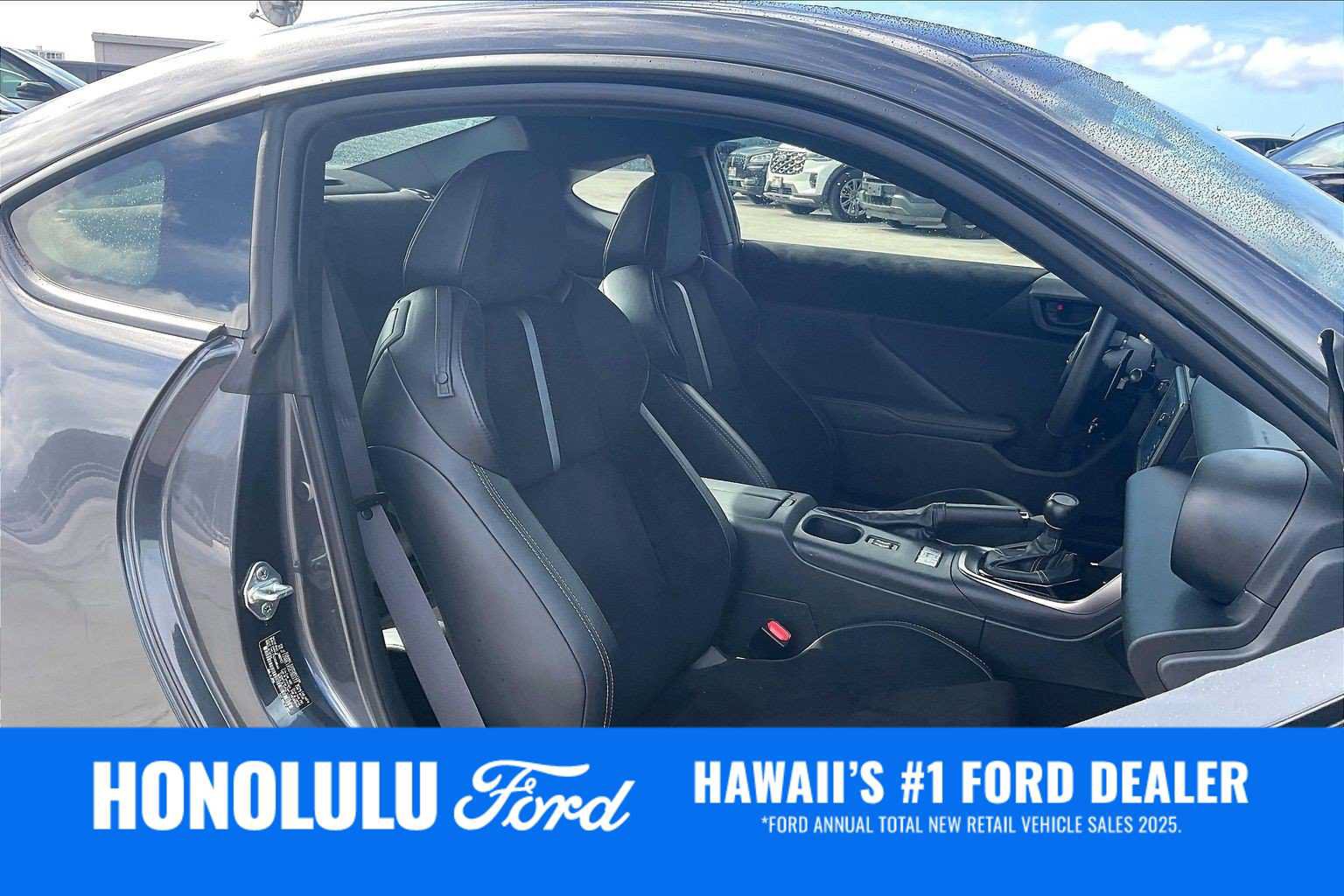 Used 2025 Toyota GR86 Premium w/ Performance Package RWD image 12