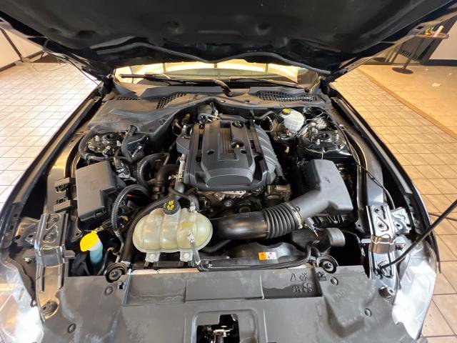 Certified 2018 Ford Mustang Coupe RWD image 31