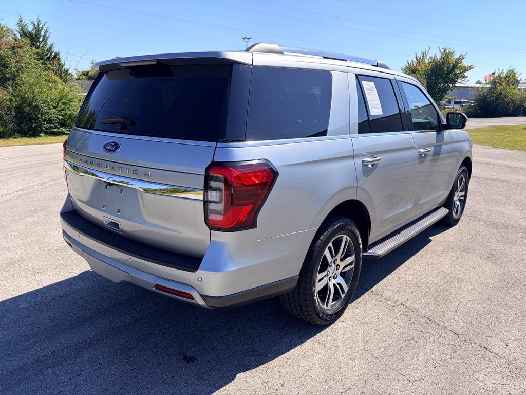 Certified 2022 Ford Expedition Limited RWD image 3
