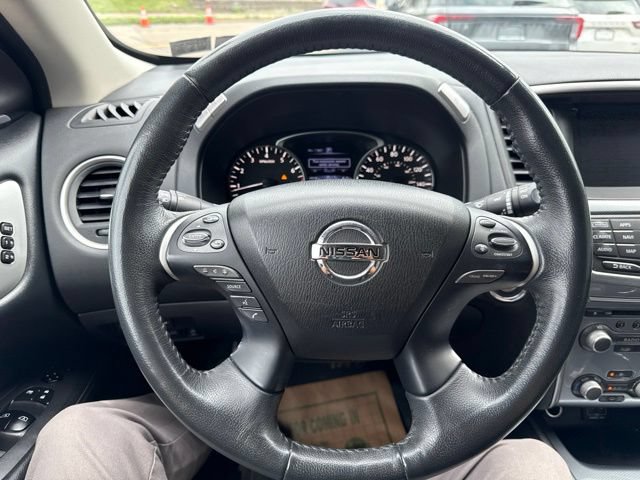 Used 2018 Nissan Pathfinder SL AWD/4WD image 20