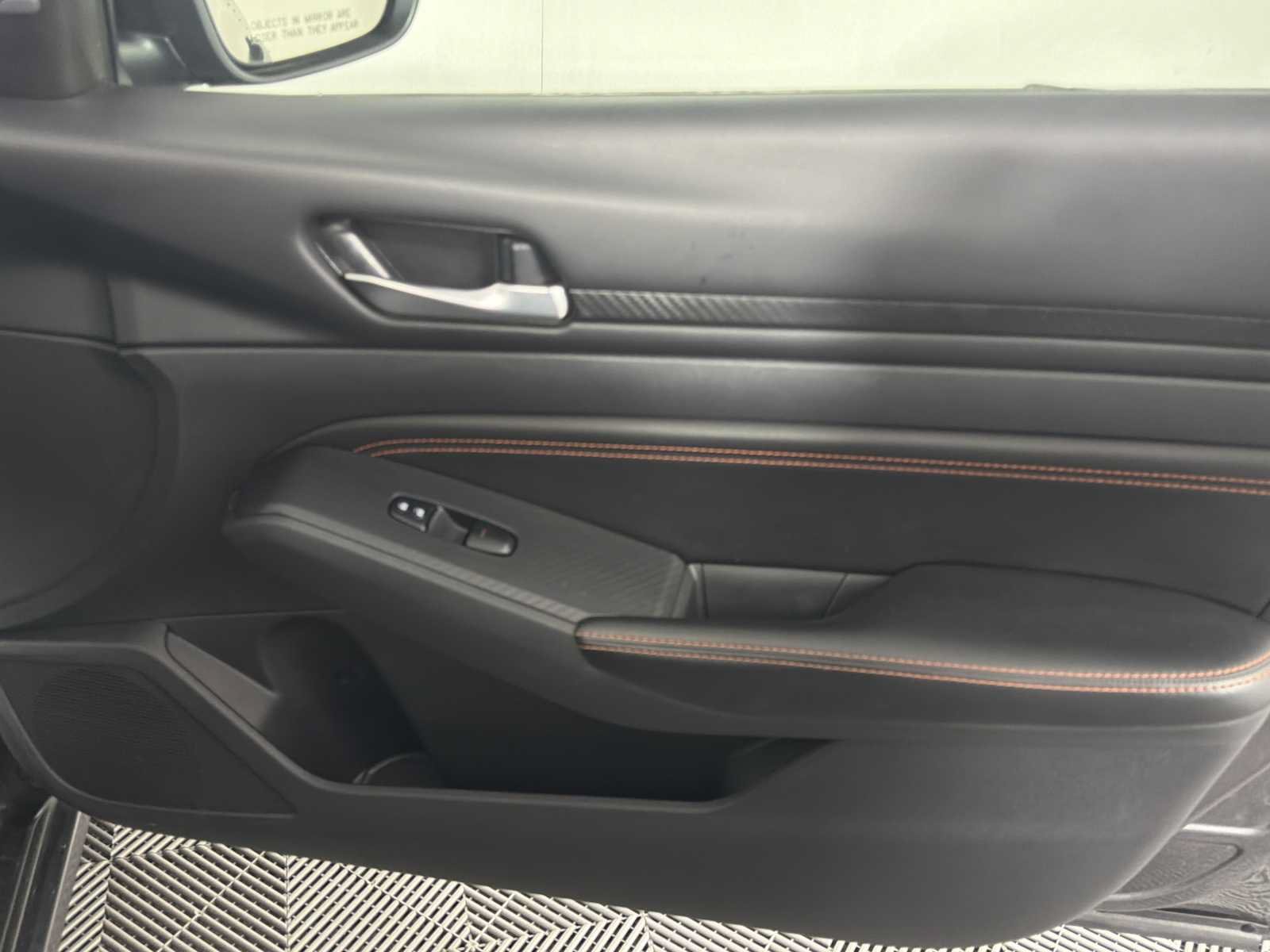 Used 2022 Nissan Altima 2.5 SR FWD image 17