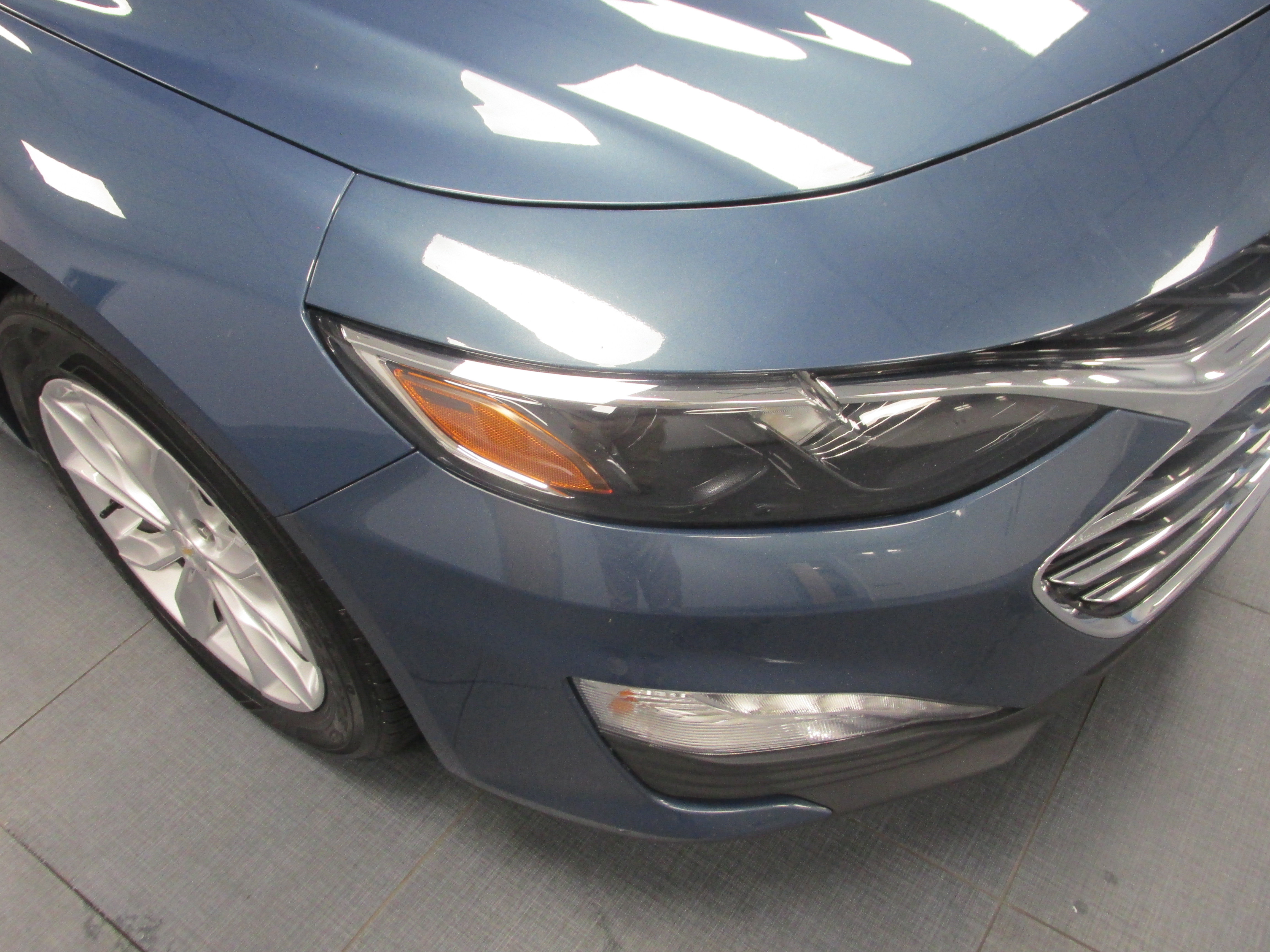 Used 2025 Chevrolet Malibu LT FWD image 10