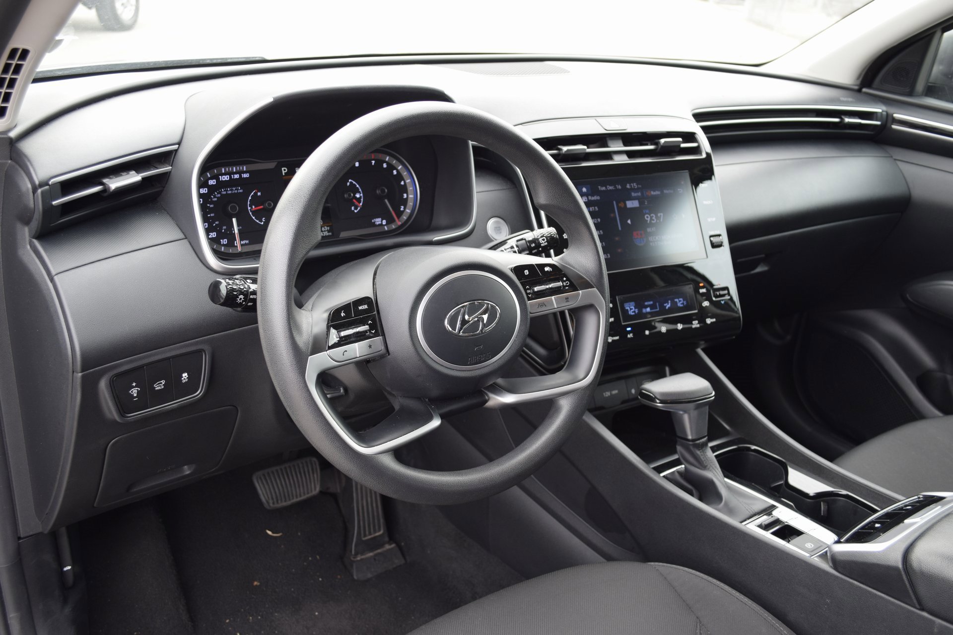 Used 2024 Hyundai Tucson SEL image 18