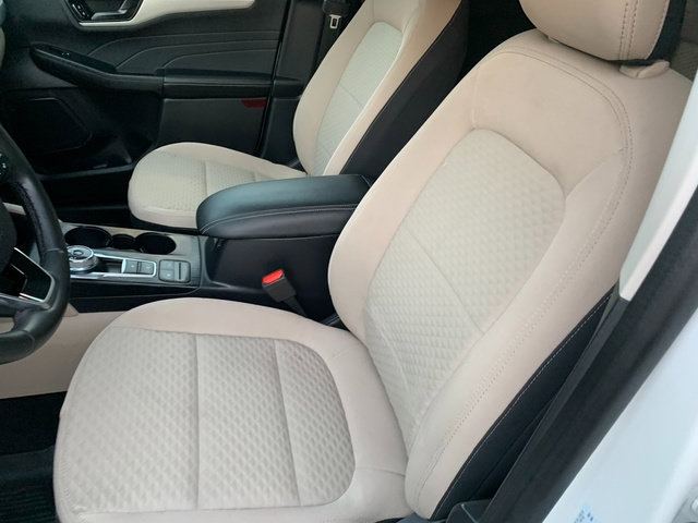 Certified 2022 Ford Escape SE AWD/4WD image 16