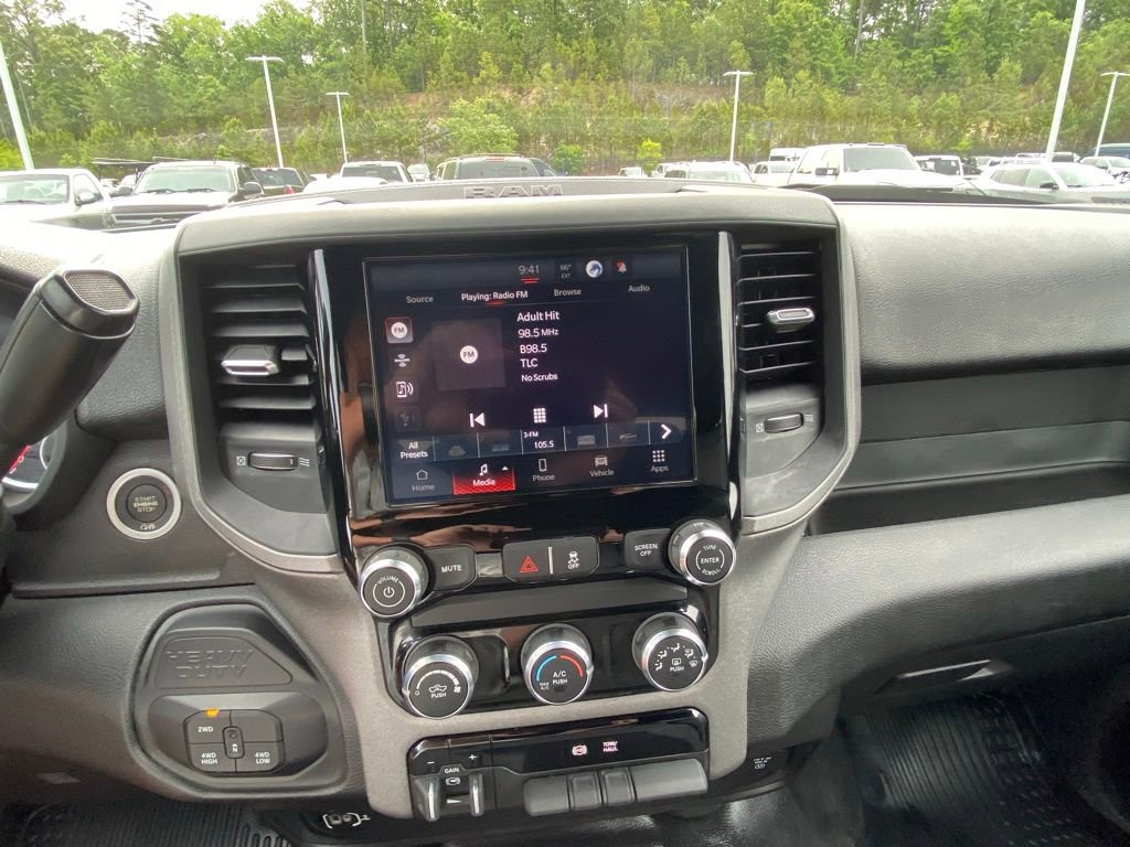 Used 2025 RAM 2500 Tradesman w/ Chrome Appearance Group AWD/4WD image 15