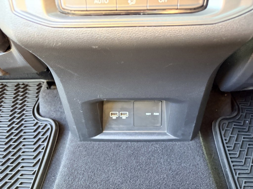 Used 2021 Volkswagen Atlas SE w/ Panoramic Sunroof Package image 29