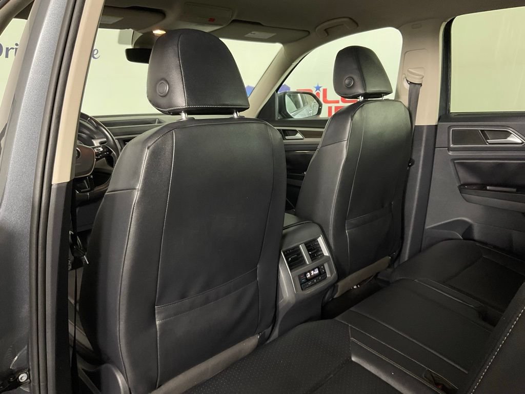 Used 2019 Volkswagen Atlas SE FWD image 13