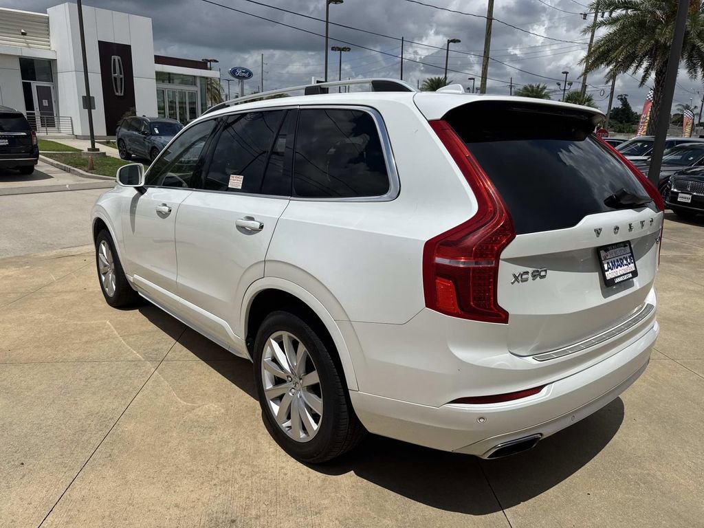 Used 2017 Volvo XC90 T6 Momentum w/ Vision Package AWD/4WD image 7