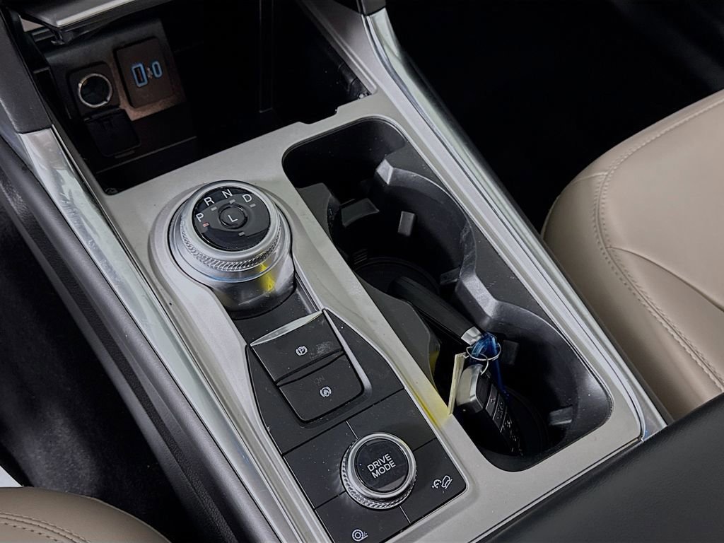 Certified 2023 Ford Explorer XLT w/ Equipment Group 202A image 20