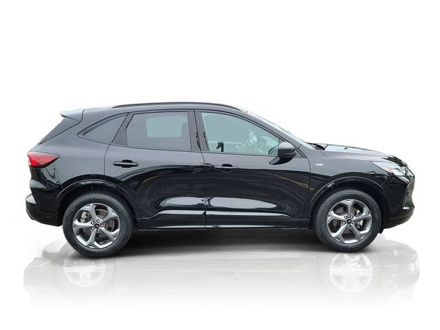 Certified 2024 Ford Escape ST-Line w/ Tech Pack #1 AWD/4WD image 8