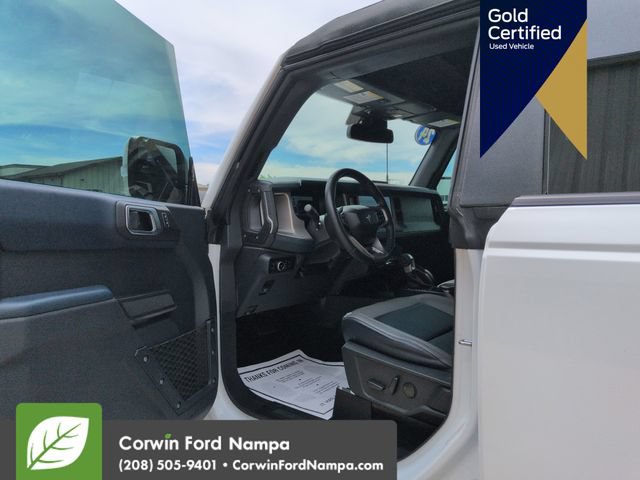 Certified 2024 Ford Bronco Outer Banks w/ Sasquatch Package AWD/4WD image 11