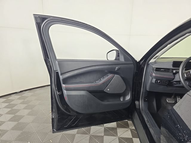 Certified 2025 Ford Mustang Mach-E Premium w/ Sport Appearance Package AWD/4WD image 21