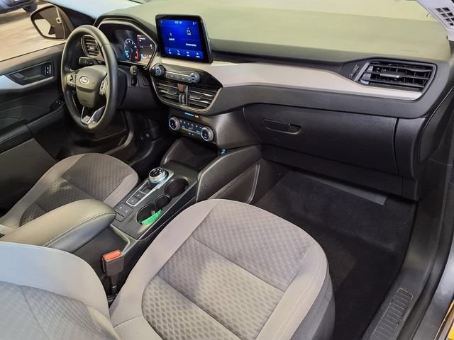 Certified 2022 Ford Escape SE w/ SE Sport Appearance Package FWD image 30