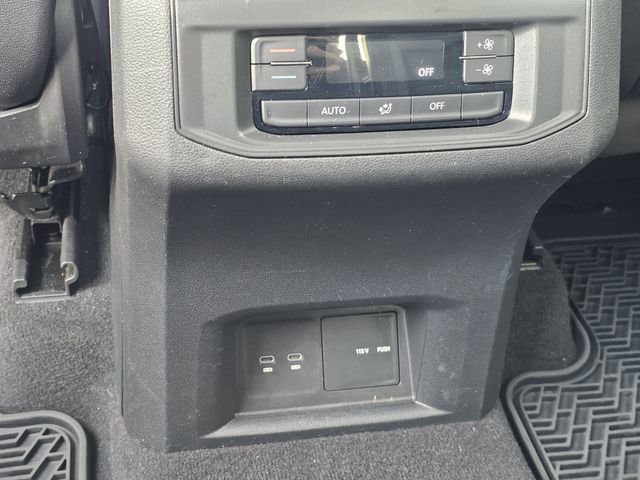 Used 2021 Volkswagen Atlas SE image 17