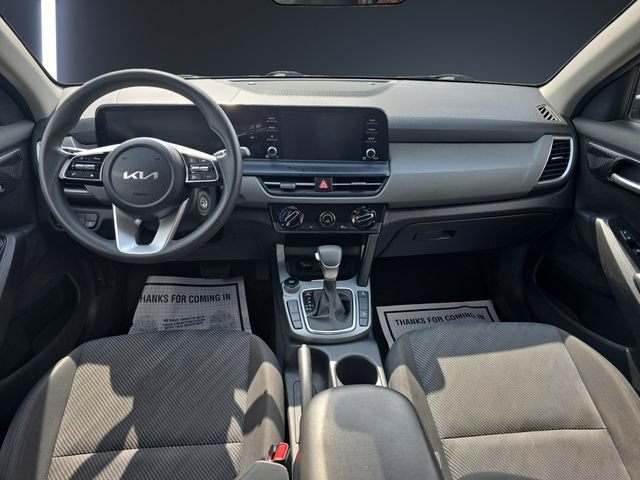 Used 2024 Kia Seltos LX AWD/4WD image 10