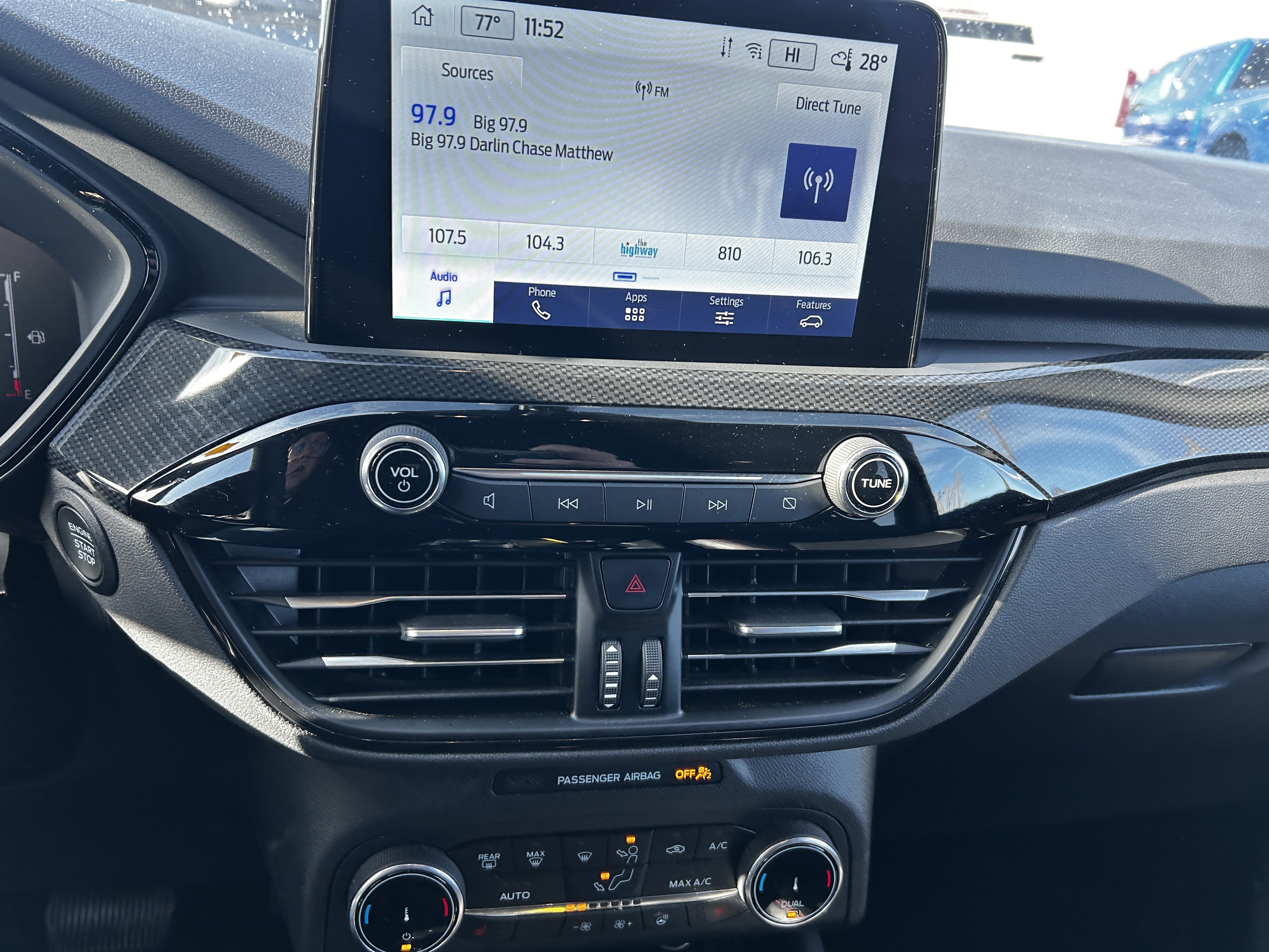 Certified 2025 Ford Escape ST-Line Select image 16