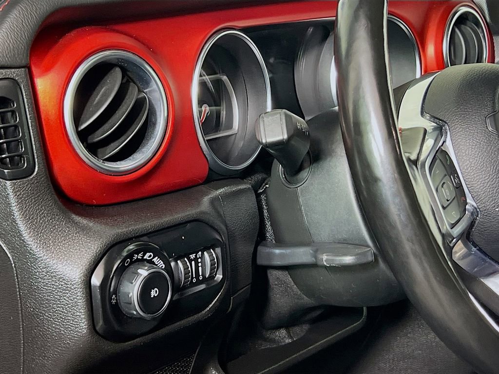 Used 2021 Jeep Wrangler Unlimited Rubicon image 12