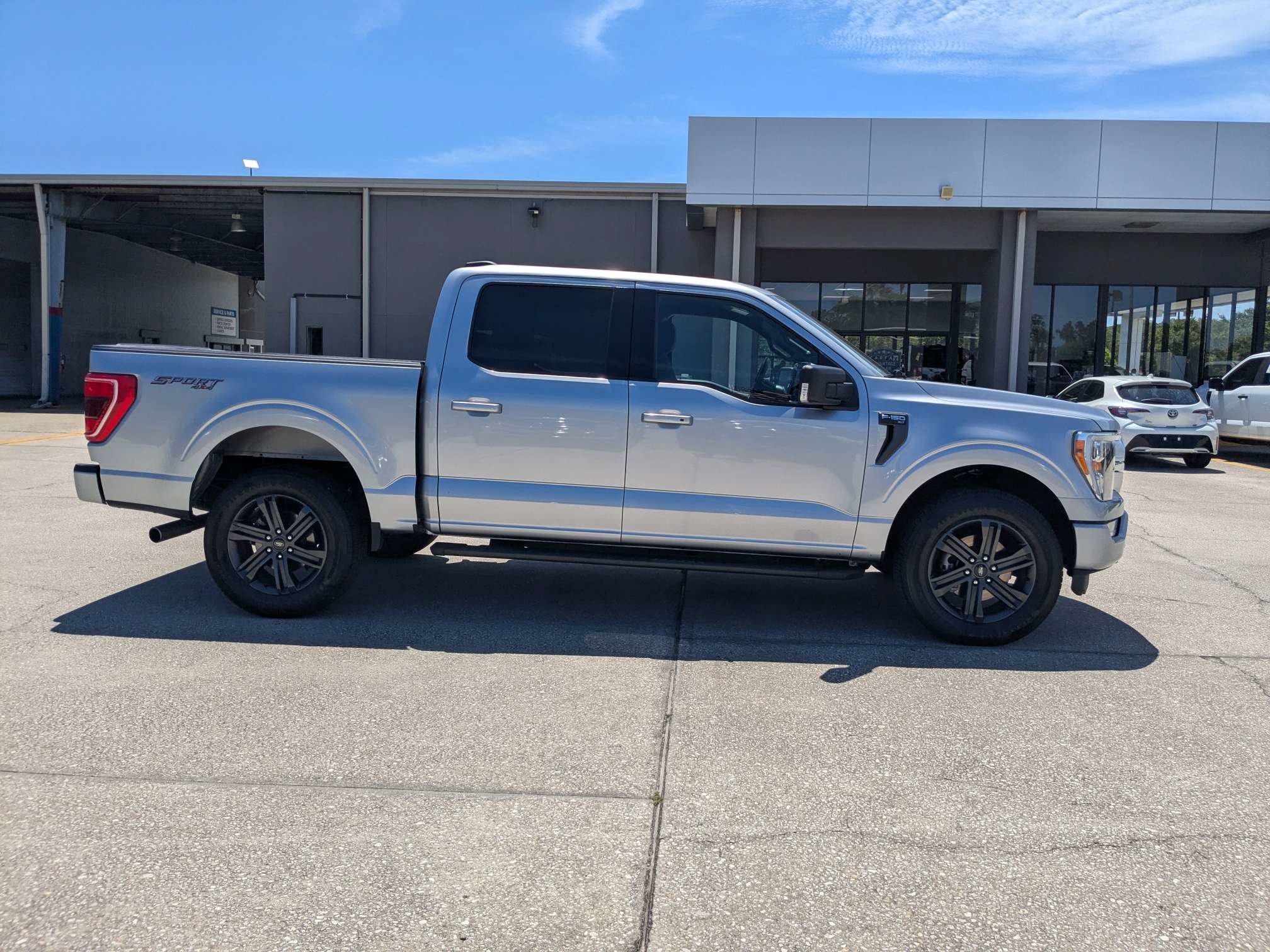 Certified 2022 Ford F150 XLT w/ Equipment Group 302A High AWD/4WD image 3
