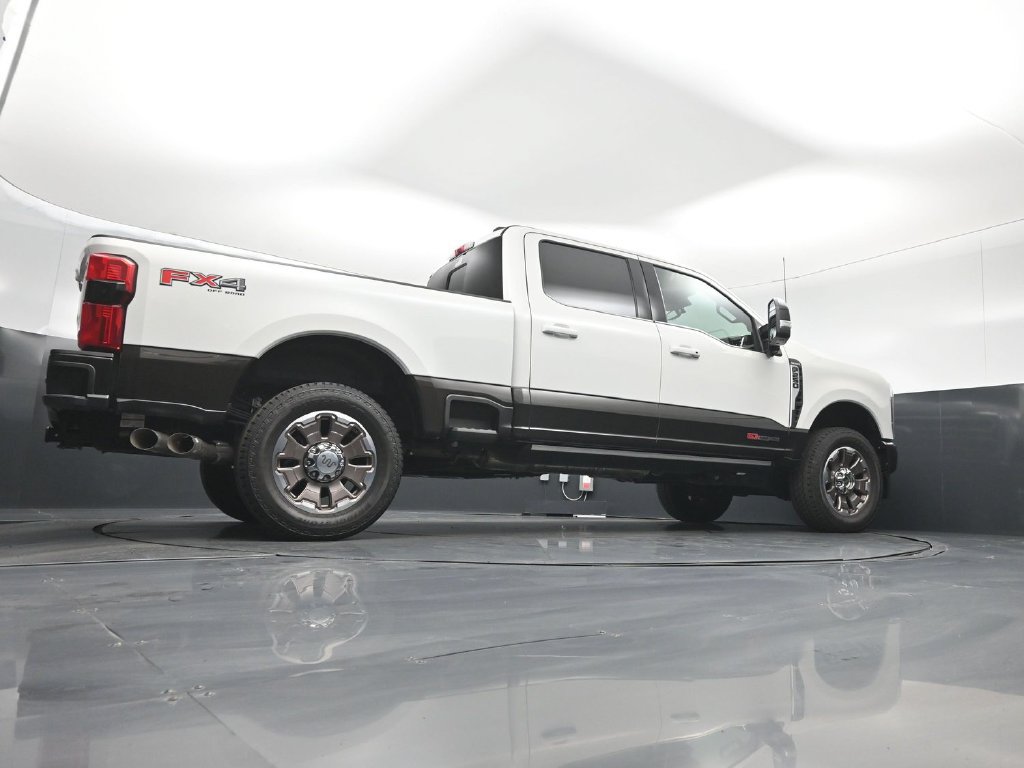 Certified 2025 Ford F250 King Ranch AWD/4WD image 48